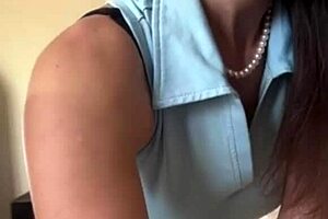 Stepmom sneaks webcam show flashing her huge natural tits to me