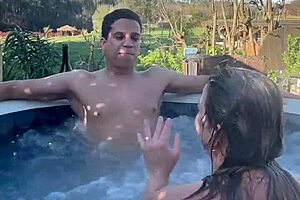 HOT BLONDE MILF MOMMY HOT TUB OUTDOOR PUSSY FUCK NATURAL TITS