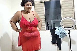 flagrei um squirt da minha madrasta e agora quero fuder ela gostoso