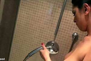 Things Heat Up In Shower With Busty Kira Queen