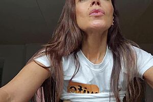check out this milf gettin pounded hard creampie drippin from her pussy