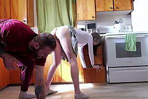Stepdaughter Stuck, Stepdad Delivers Huge Squirting Orgasms Wow
