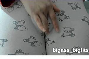 Masturbating in pajamas shows off that perfect camel toe 😏