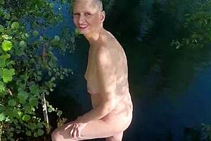 german milf whore sandra works streets in mre nica croatia hustling johns daily