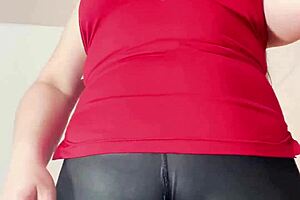 😈 esposa puta en leggings masturba cuckold swinger colombian big ass juicy pussy 💦