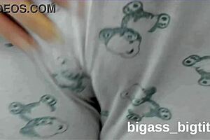 i'm like masturbating in my pajamas so hot n curvy...