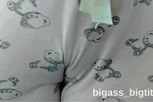 check out this camel toe bulging while i masturbate in pajamas