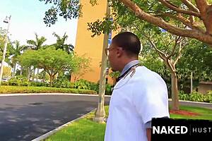 big booty nurses go wild fucking doctor at hospital work! 🍑👩‍⚕️🍆🏥💦😈