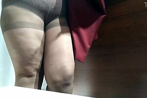 Curvy Mature Woman Changes In Mall Fitting Room