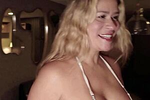 a real estate agent fucks a swingers couple