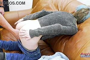 Raven blonde coed uses toys alone