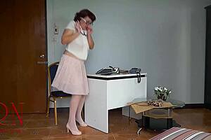 upskirt secretary sexretary no panties office milf nude office naked secretary at office undressing employee 137