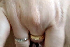 aimee hot milf does close up self fisting