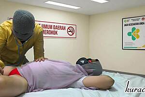 private hospital doctor licking nurse pussy