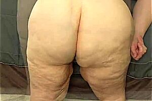 Fat Ass Pawg Milf Flashing Wide Open Asshole Close Up Jerk Off Encouragement