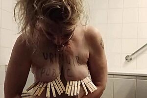 esclave urinates publicly with pins and humiliation