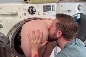 Fucking Pawg Stepmom Stuck Washing Machine