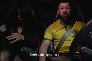 Brasileira pede carona na copa do mundo mas nao tem dinheiro