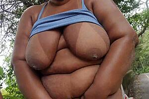 me exibindo na rua saindo da praia