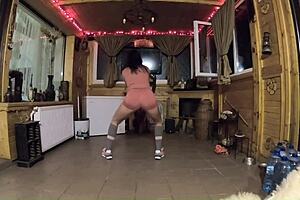 Will milfycalla dance three songs tonight?
