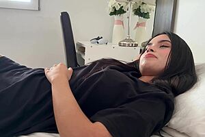 my latina stepsister forgets to put on panties before her flight